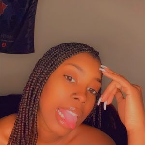 Meet your Posher, Colesta